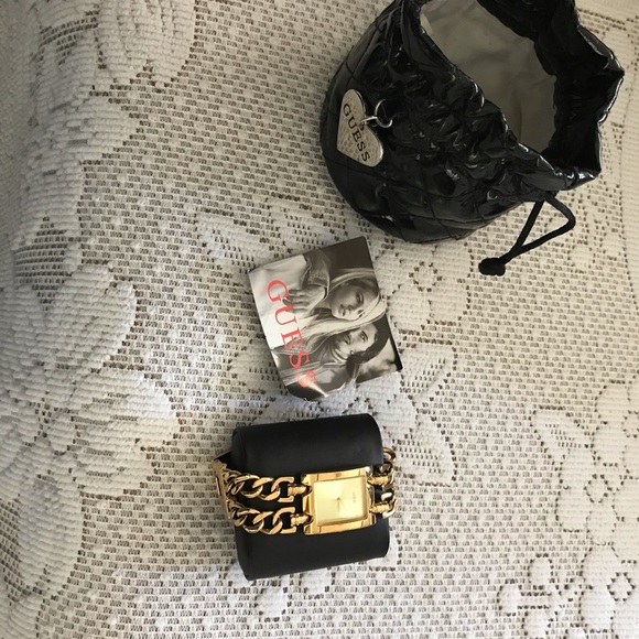 Guess Watch - Picture 4 of 4